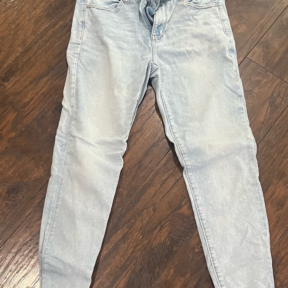 American Eagle Outfitters High Rise Blue Jeans